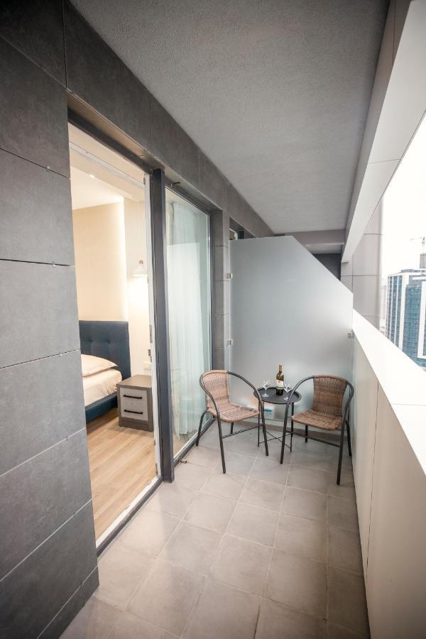 Gq Apartments On First Line Батуми Экстерьер фото