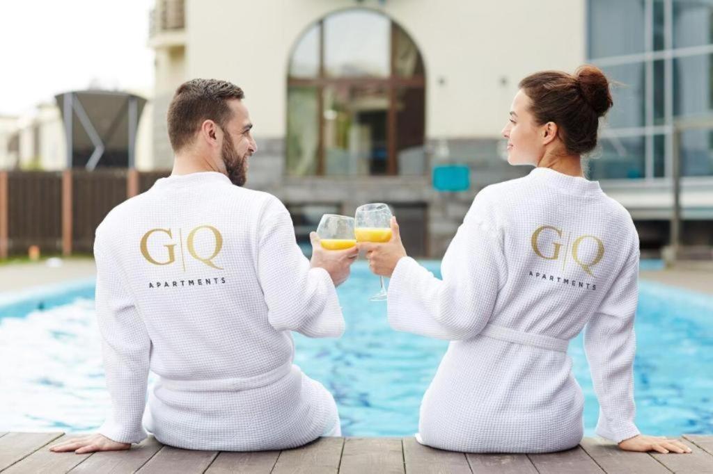 Gq Apartments On First Line Батуми Экстерьер фото